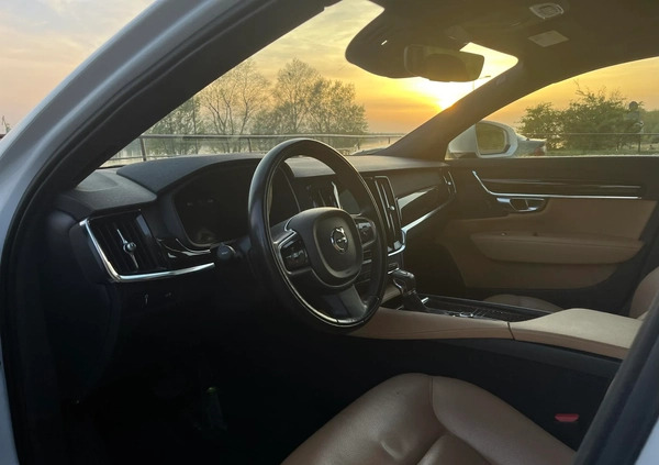 Volvo S90 cena 110000 przebieg: 92000, rok produkcji 2017 z Płock małe 37
